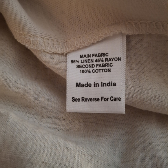 Coral Bay Women's Petite Cream Linen Blouse - Picture 7 of 8